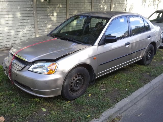 Honda Civic VII Sedan 1.4S