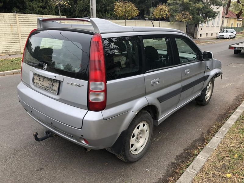 Honda HRV 1.6 Manuális váltós