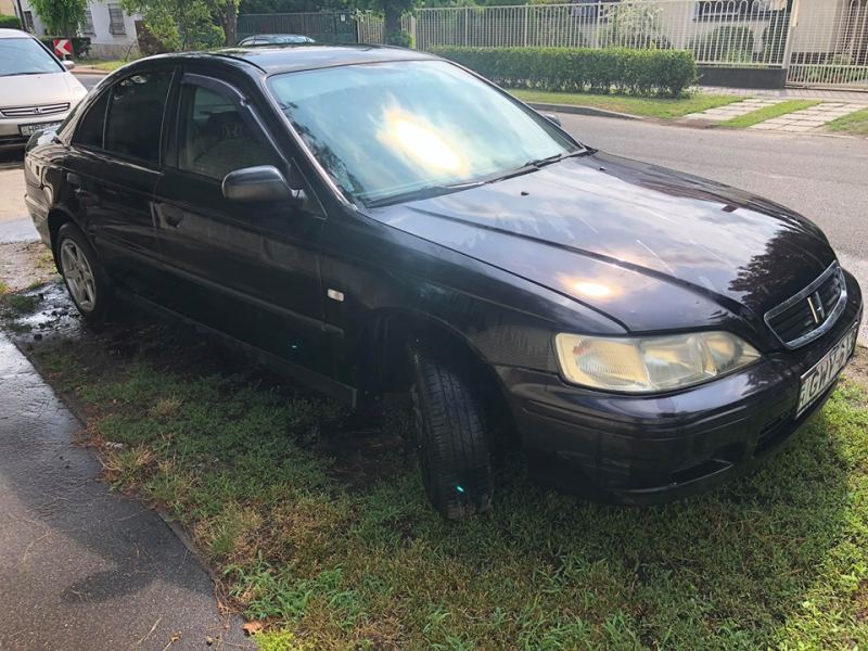Honda Accord 1999 1.6 Balkormányos