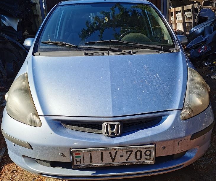 Bontásra érkezett!!! Honda Jazz 2002 1.4   érkezett 2020 03 18