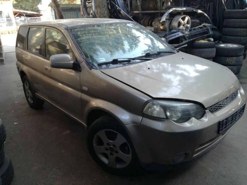 Bontásra Érkezett!!!Honda HR-V 1.6i  2002 évjárat színkód   YR525M 2022.03.22.