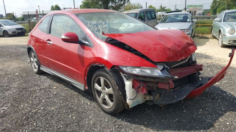 Honda „UFO” Civic Type-S  3 ajtós